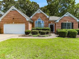 1010 Chatsworth Ln