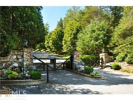 14 14 Ridgewater Dr