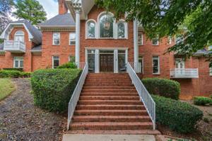 3691 River Mansion
