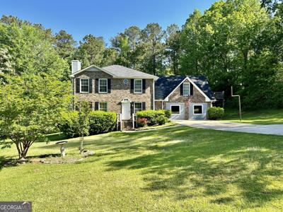 100 Highland Trail