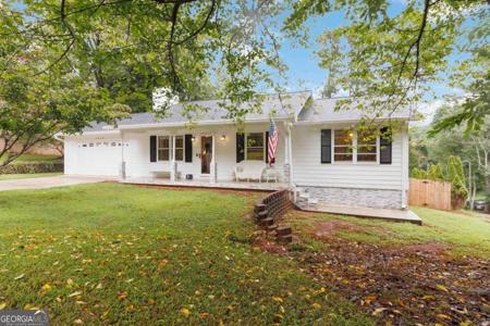 6428 PARADISE POINT Road, Flowery Branch GA 30542