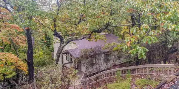 200 Villa Rd Unit 109