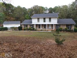 100 Holly Point Dr