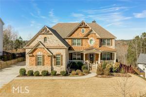 407 Crestline Way