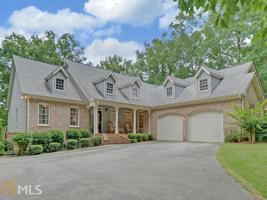 322 Ridgewood Ln