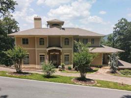 38 High Trail Vista Circle