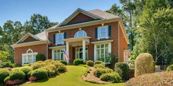 2115 Lake Shore Lndg