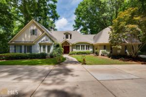 2246 Emerald Dr