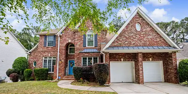 433 Lake Forest Drive, Newnan GA 30265