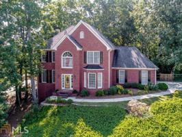1104 Hunters Glen Dr