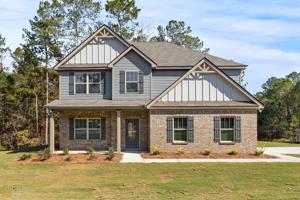 204 Jeannettes Lane
