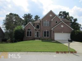 2435 RidgeLake Dr