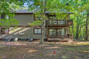 2503 Fairway Oaks
