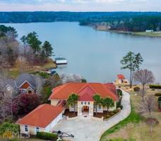 200 Park View Court