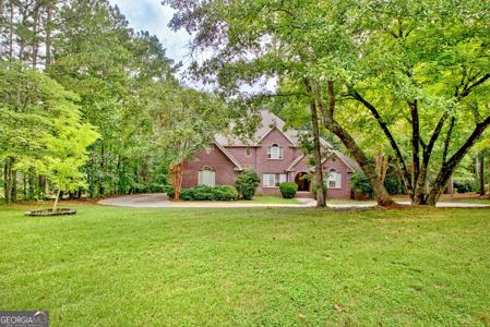 209 Canterbury Drive, Lagrange GA 30241