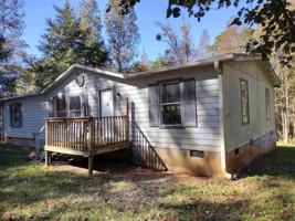 6 Pioneer Trail