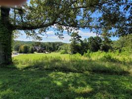 321 Edgewater Trail