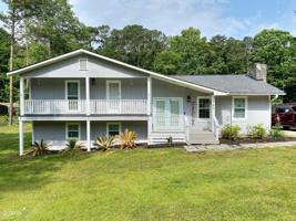 147 N Lake Drive