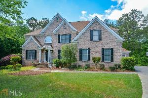 404 Lakewind Ct