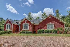 70 Cornish Trace Dr