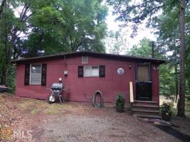 399 Helen Ln