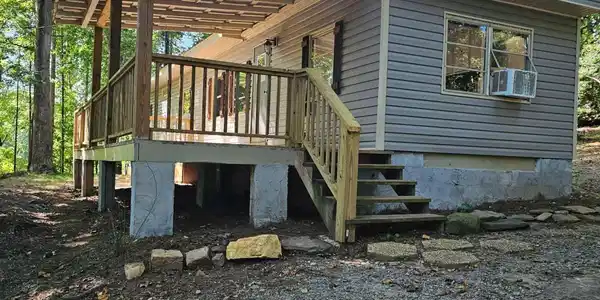 2208 Grandview Road