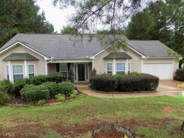 51 Horseshoe Ln