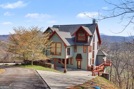 1613 Clark Drive, Hiawassee GA 30546