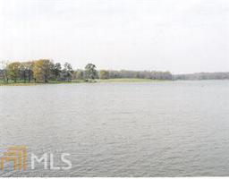 105 Waters Edge Dr