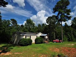 108 Edgewater Drive
