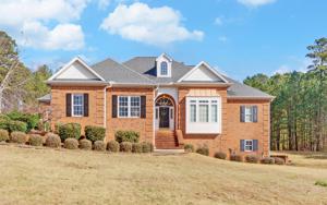 685 Melody Ln