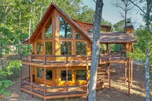 372 Bluebird Ln