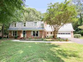 212 E Yorktown Drive