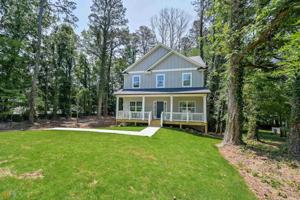 4935 Robinson Road NW