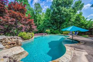 847 Valley Drive