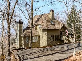 1911 Ridgeview