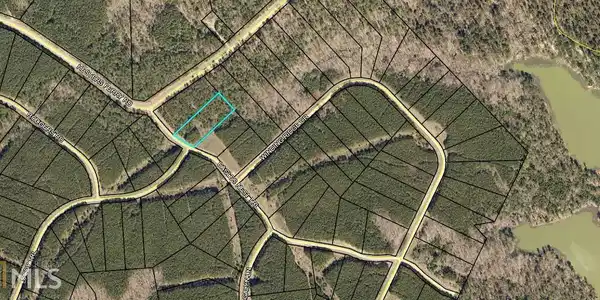 1025 Eagles Nest Trl