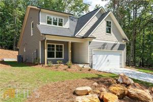 221 Lakewood Drive