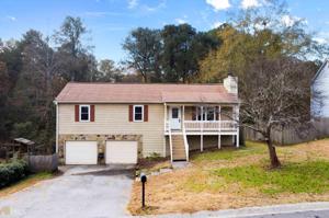 4988 Hunters Cove Dr
