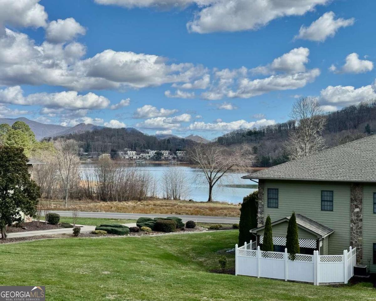 1726 Watercrest Way, Young Harris, GA lhrmls02053235