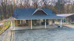 895 Old Highway 29