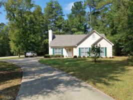 693 Waterview Dr