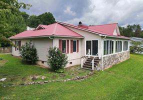 1613 Cedar Cliff Road