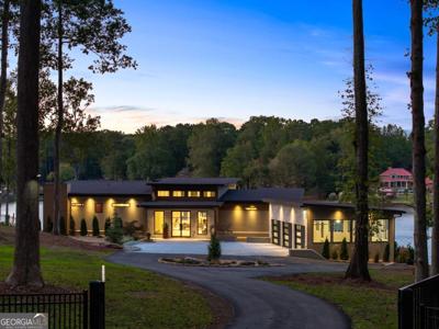 2746 Emerald Drive, Jonesboro GA 30236