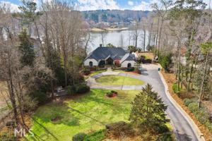2361 Forest Dr