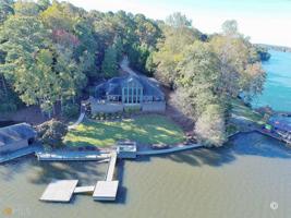 186 Kelly Drive