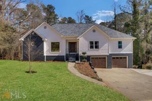 605 Victoria Downs Court