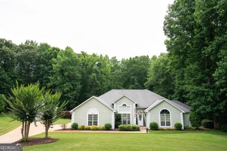 122 Colonial Court, Lagrange GA 30240