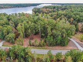 1301 Grayson Point