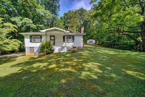 858 Old Forge Estates